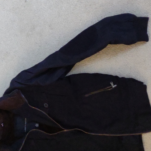 Tommy Hilfiger Men's winter jacket. Size medium in Excellent used condition - Picture 4 of 6